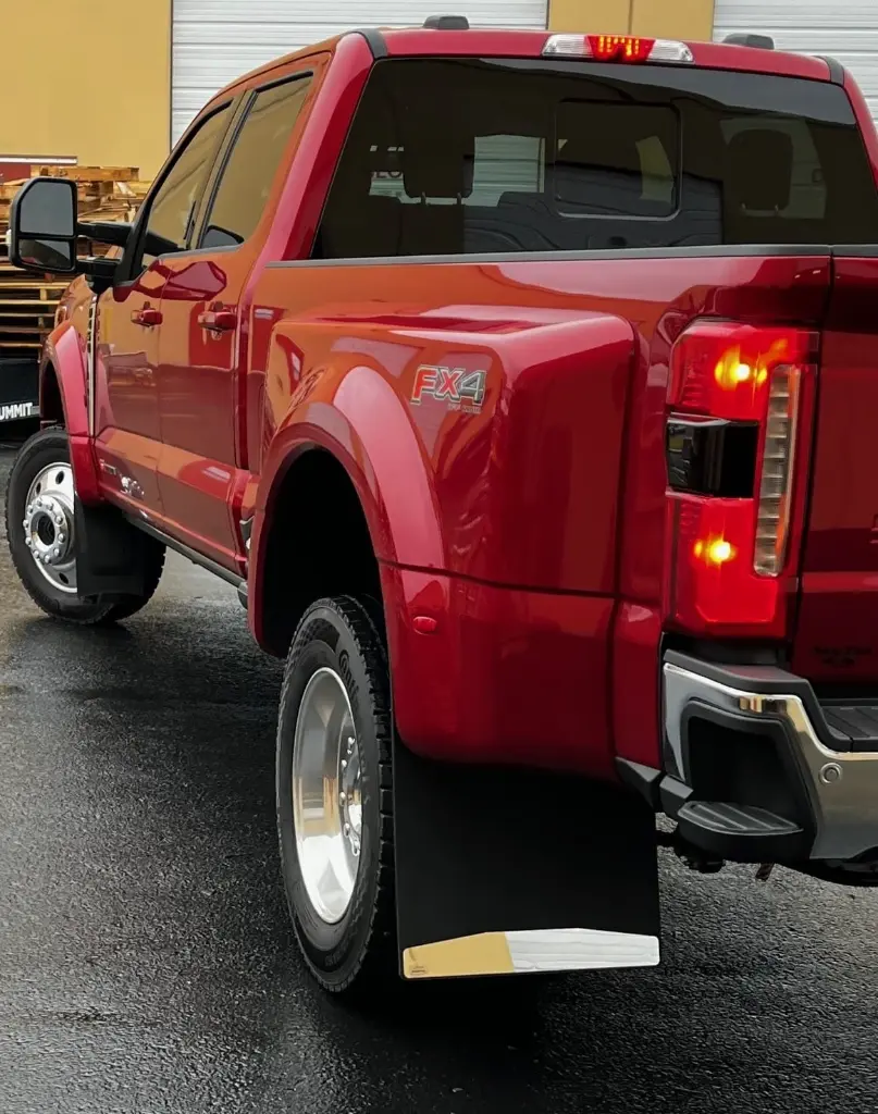 2024-F450-2-crop.webp