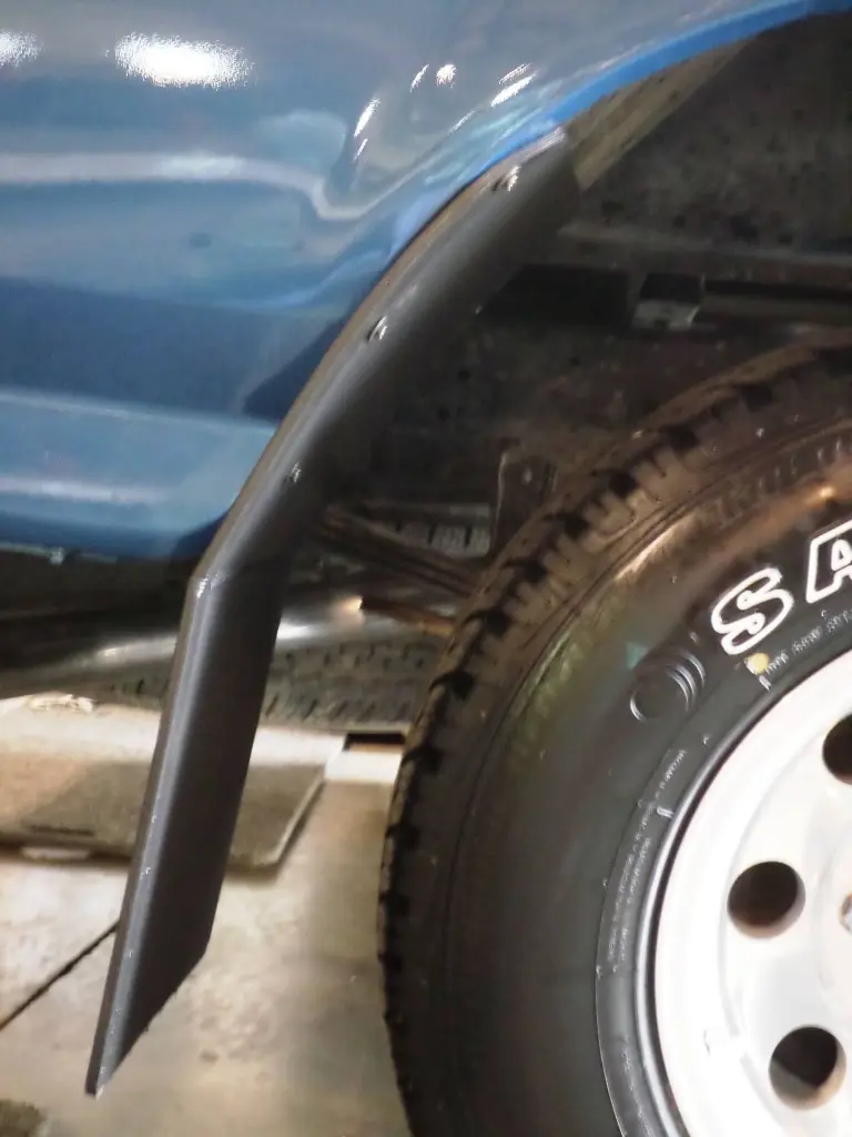 1991-F250-rear-side-view-with-heat-bend.webp