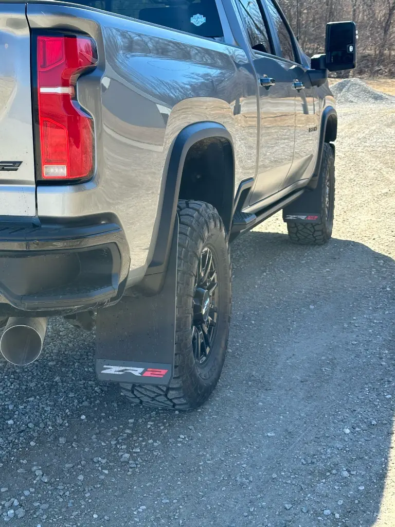 BL ZR2 Weight with Vinyl.webp