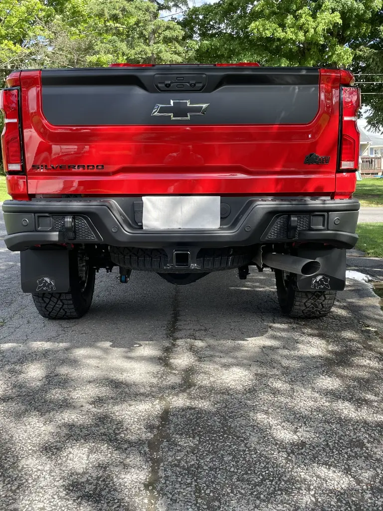 Red ZR2 Bison weight 3.webp