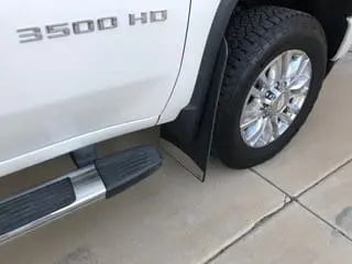 2020-Chevy-3500-front-14-wide-extra-long-length.webp