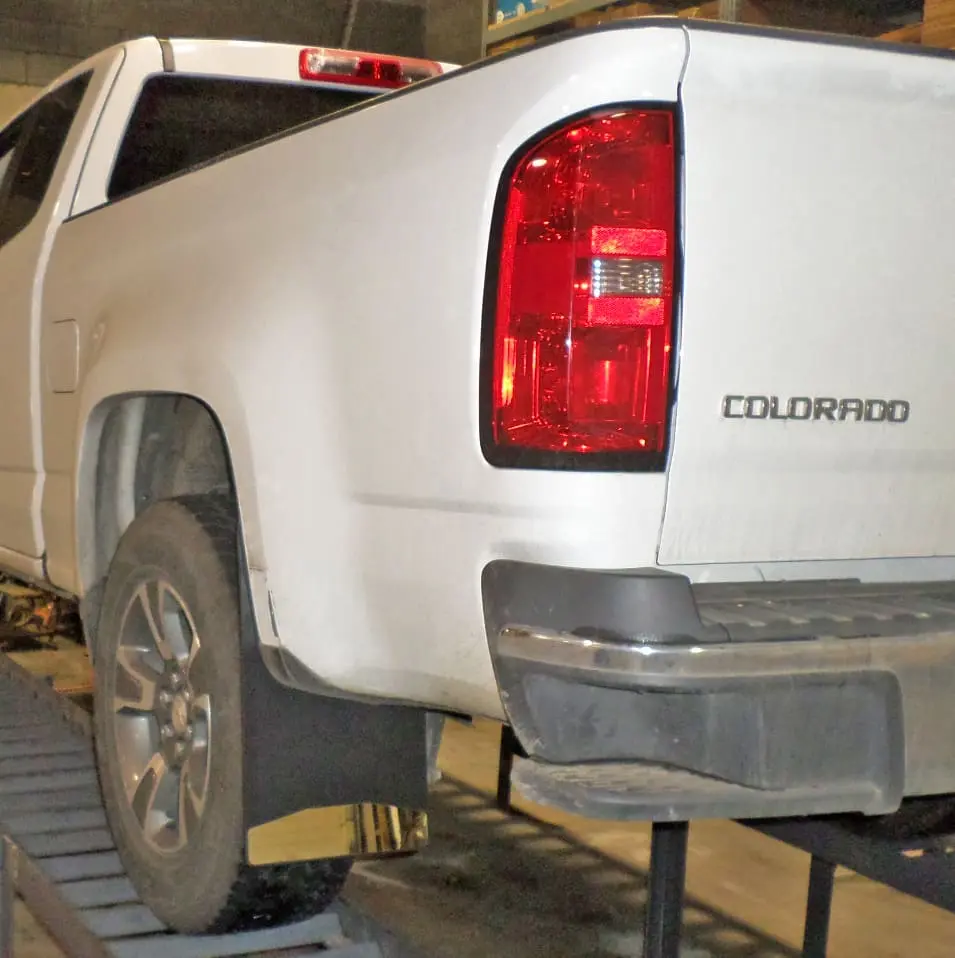 Chevy Colorado/GMC Canyon Rear drill‑less mud flaps, 2015 – 2022