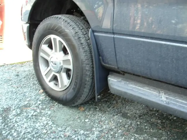 Ford F150 Front drill‑less mud flaps, 2004 – 2010