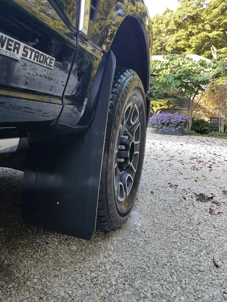 Ford F250/350 Front drill‑less mud flaps, 2017 - Current