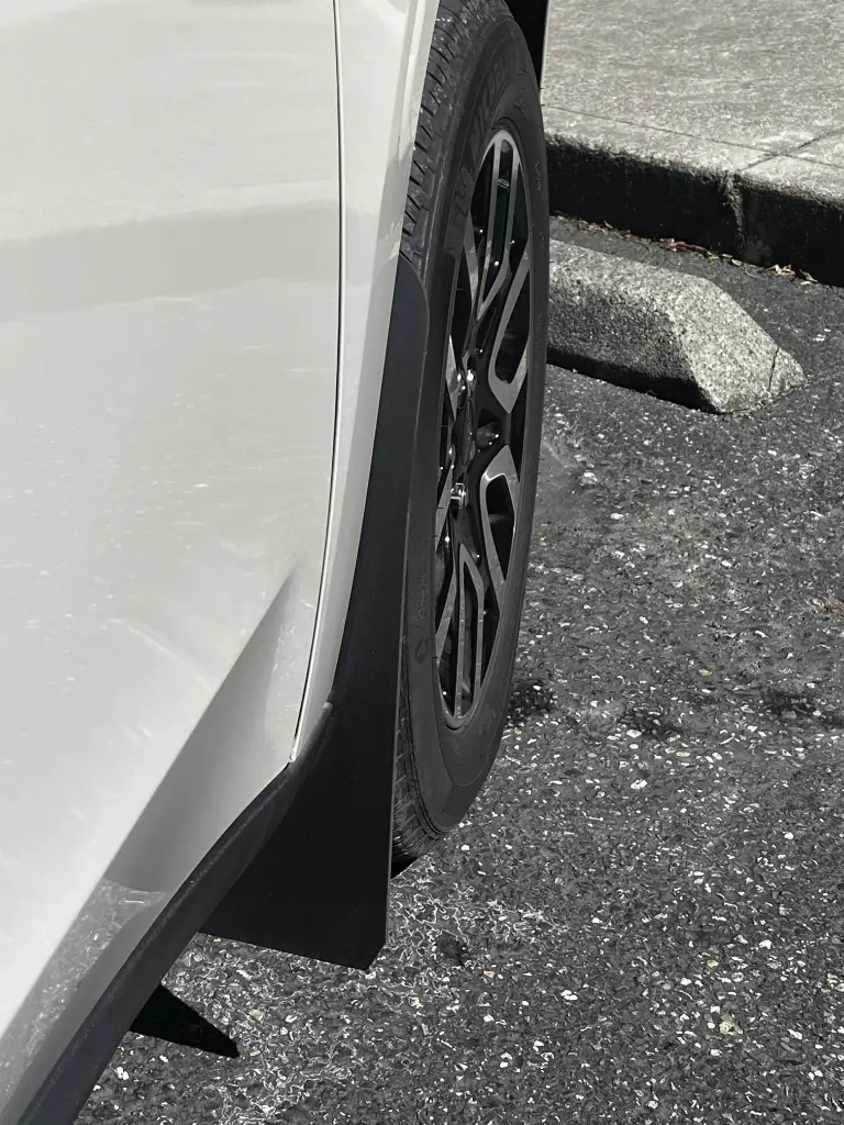 Ford Maverick Front drill‑less mud flaps, 2022-current 