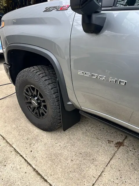 Chevy 2500 ZR2 and ZR2 Bison Front drill‑less mud flaps, 2024 – Current