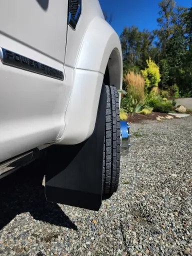 [009331] Ford F450/F550/F600 Front drill‑less mud flaps, 2017-2022