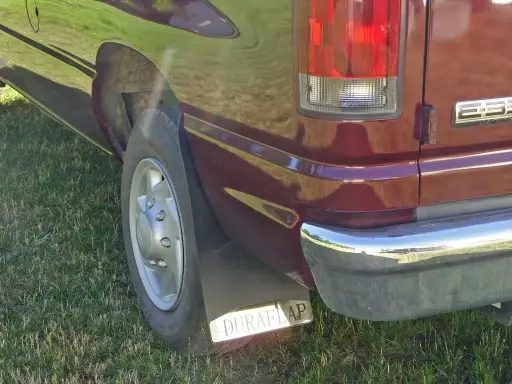 [009322] Ford E-van Rear mud flaps 